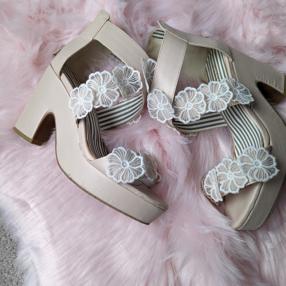 Liz Lisa Floral Sandals Japan Size L